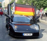 El mejor coche para lucir el orgullo patrio