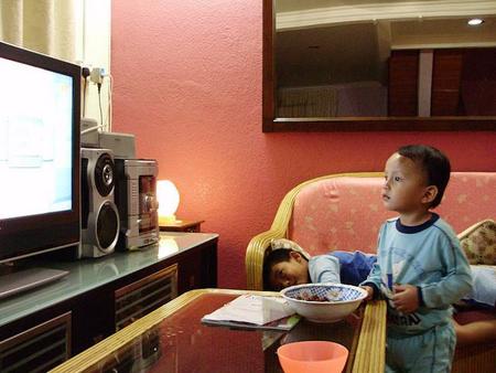 Ya se tienen en cuenta las reclamaciones sobre contenidos televisivos en la franja legal de protección a los menores