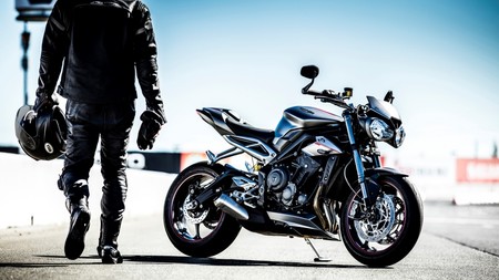 Bajaj se extiende por Europa cerrando un acuerdo con Triumph para motocicletas de media cilindrada