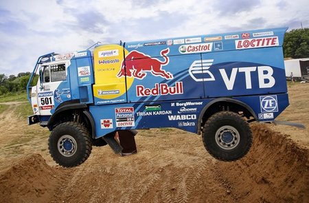 Vladimir Chagin, atrapado en Moscú por la nieve, podría perderse el Dakar 2011