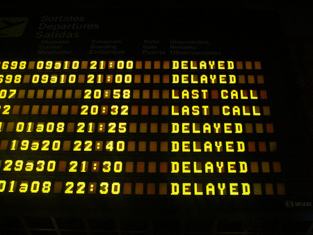 Cuáles son los aeropuertos con más retrasos