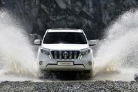 Toyota Land Cruiser 2014, pequeño lavado de cara