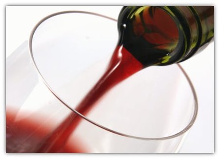 ¿Por qué un anfitrión se sirve primero vino a sí mismo antes que a sus invitados?