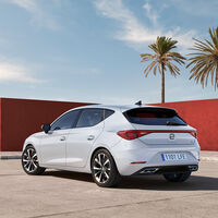 ¡A todo gas! El nuevo SEAT León TGI, con etiqueta ECO de la DGT, llega a España: todos sus precios