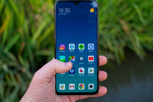 Xiaomi Mi9 por 350 euros y Galaxy A20e por 99 euros: estas son las mejores ofertas de móviles hoy