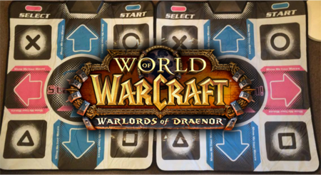 Cinco días y medio se tarda en alcanzar el nivel 100 de WOW usando como mandos... ¿dos alfombras de baile?