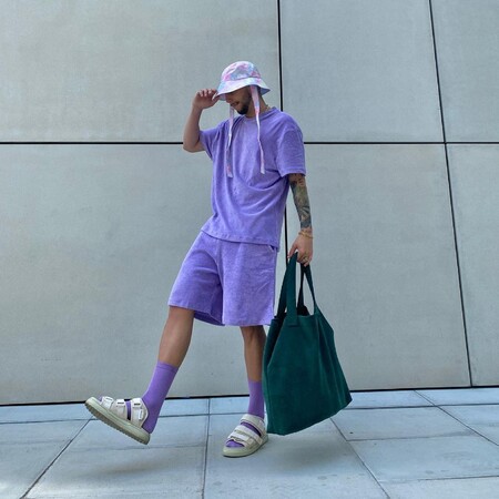 De los pies a la cabeza, el mejor streetstyle de la semana apuesta por colores uniformes