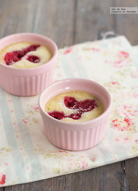 Financiers con frambuesas en taza al microondas. Receta