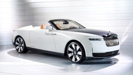 Rolls Royce Arcadia Droptail 2024 0