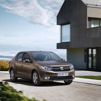 El próximo Dacia Logan podría ser el primer coche híbrido de la marca, y debería seguir siendo un coche asequible