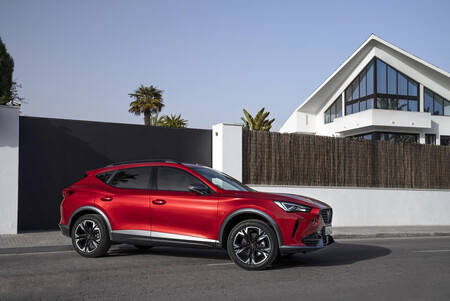 Los descuentos de la semana: rebajaza en Renault y un híbrido enchufable que se pone bastante a tiro