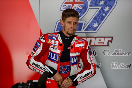 Casey Stoner vuelve a la carga: Ducati saca su artillería pesada en Cheste para el final de temporada