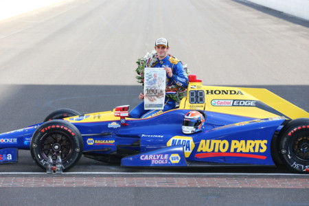 El rookie Alexander Rossi gana la 100º edición de las 500 millas de Indianápolis