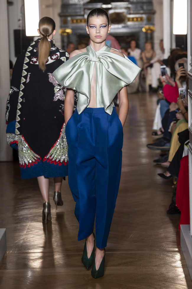 Valentino Hc F18 045