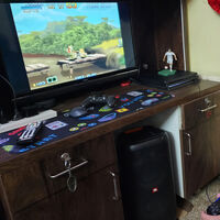 Jugó con su padre en una PS2 durante años porque no podía permitirse una nueva consola. Su hijo acaba de regalarle una PS4 Pro para seguir haciéndolo