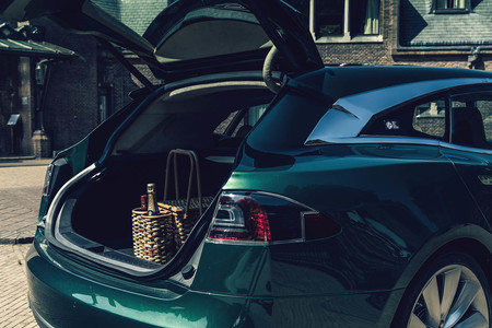 Tesla Model S Shooting Brake