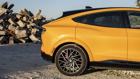 Ford Mustang Mach E Gt 2022 Prueba 009
