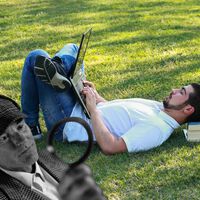 Se acabó estar de baja y despreocuparse jugando al pádel. La Seguridad Social obligará a los autónomos a revisar sus notificaciones electrónicas 