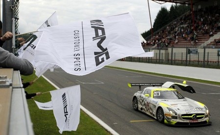 Mercedes también triunfa en las 24 horas de Spa 2013
