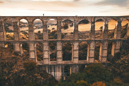 Arcos del Sitio, el acueducto de la época Virreinal en Edomex, donde puedes hacer ecoturismo y disfrutar de la naturaleza