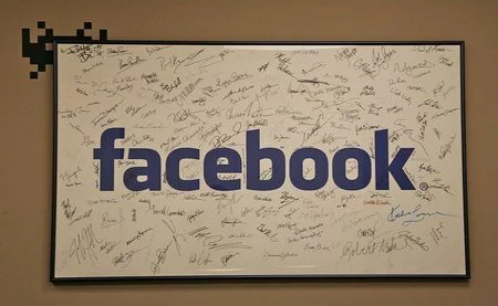 Facebook se une a otras empresas para ofrecer descuentos desde el móvil