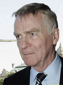Max Mosley seguirá siendo Presidente de la FIA