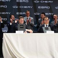 China necesita fabricar en Europa si quiere que sus coches eléctricos sean competitivos. Y España aspira a ser su puerta de entrada