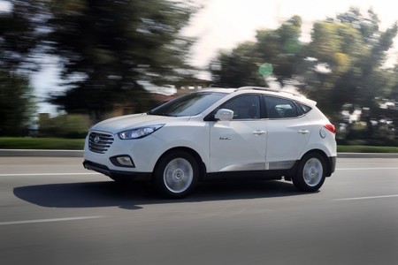 150 millones de euros para pagar 100 hidrogeneras que respalden a 50.000 coches a hidrógeno, ¿será suficiente?