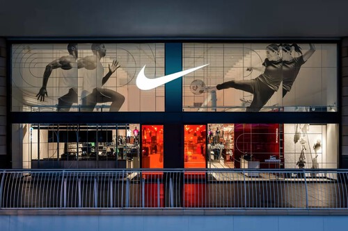Las rebajas del outlet de Nike dejan decenas de prendas y zapatillas con descuentos de hasta el 50% para estrenar esta temporada 