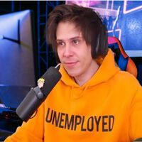 Si trabajas en casa esto es lo mejor que puedes hacer por tu espalda: usar una silla para gamers 