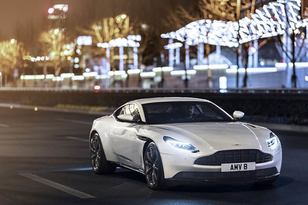 Aston Martin DB11 V8 AMG