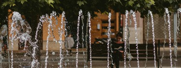 La sabiduría popular no siempre acierta: los grandes mitos del calor que debemos evitar en verano