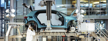 A un año de que Europa revise la prohibición de los coches gasolina, las marcas más importantes están dando marcha atrás con el coche eléctrico 