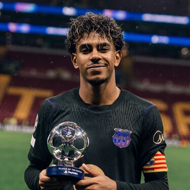 Lamine Yamal, 19 años: "Cuando aprendes a jugar en la calle, al final tienes más recursos, porque es un fútbol sin tantas normas, y eso te genera más picardía frente a alguien que se ha entrenado en una escuela" 