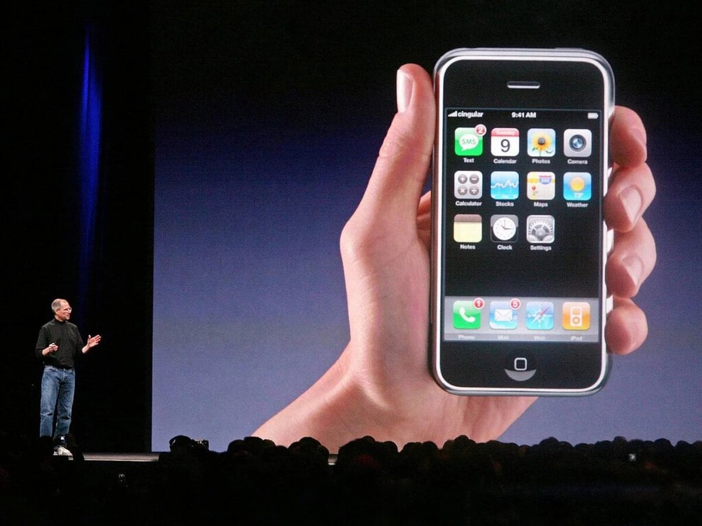 El método que usó Steve Jobs para crear el iPhone se basó en una regla muy sencilla