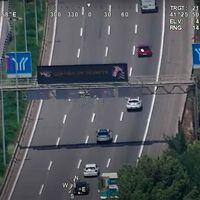 Falcon, el nuevo helicóptero de la DGT catalana, te multa con solo enfocarte. Es más rápido, fiable e indetectable que Pegasus; e incluso se podría instalar en drones