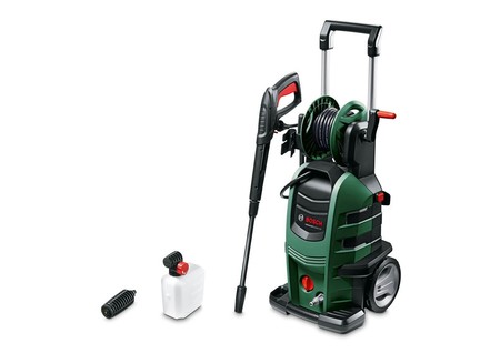 Por 259,90 euros podemos hacernos con esta hidrolimpiadora a presión Bosch Advanced Aquatak 150 en Amazon