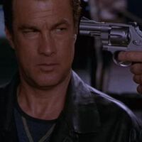 La película de Steven Seagal que está arrasando en Netflix es también su último número 1 en cines como héroe de acción 