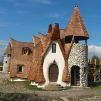 Castelul de Lut Valea Zanelor, un hotel de miedo en Transilvania