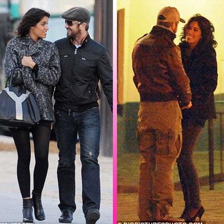 Gerard Butler se echa una churri parisina... Oh La La!