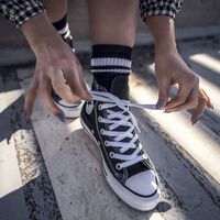Liquidación total en Converse: rebajas del 40% en todo tipo de zapatillas para usar todo el año antes de que se agoten 