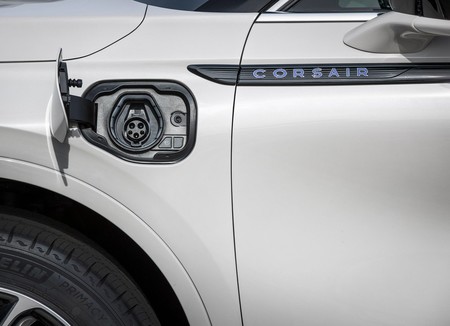 Lincoln Corsair Grand Touring 2021 1600 10