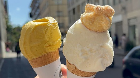 Este es el lugar viral en el centro de la CDMX donde encuentras helado de pan de muerto y cempasúchil desde 45 pesos