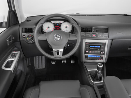 Volkswagen Golf City 12