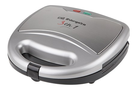 Por 18,68 euros tenemos la sandwichera SW 7550 3 en 1 en Amazon con placas para grill, sandwich y gofres