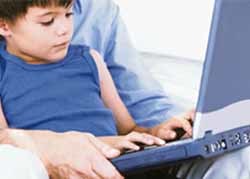 Ciberfamilias: sobre los menores en internet