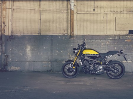 Yamaha Xsr 900 Estaticas 01