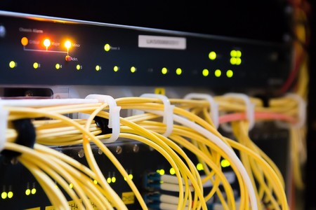Prisión e inhabilitación para la gestión de webs y servidores al administrador de tucinecom.com y oranline.com