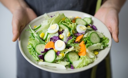 Dieta baja en hidratos para perder peso: los pasos básicos que debes tener en cuenta para hacerla de forma correcta