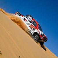 Analizamos la primera semana de Fernando Alonso en el Dakar: mucha velocidad, pocos galones y alguna novatada